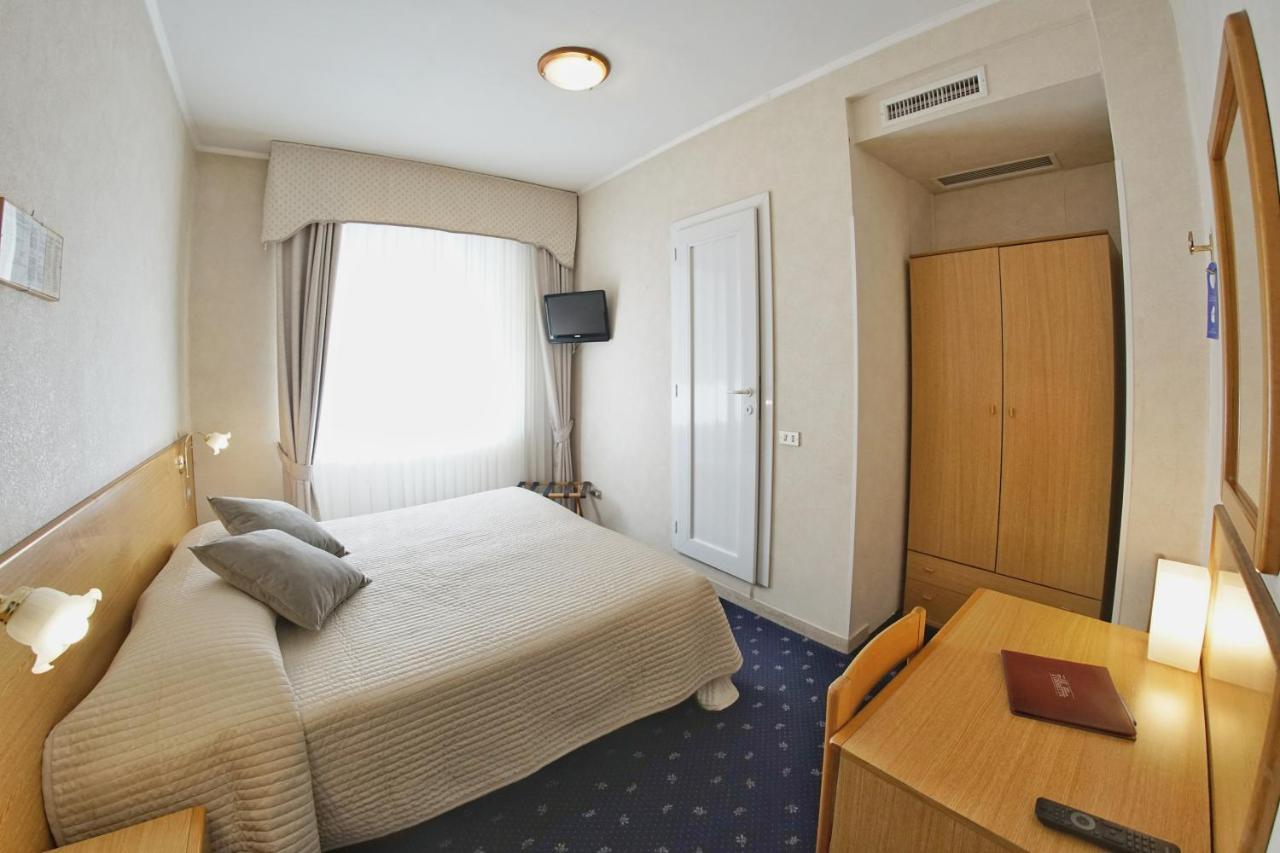 Hotel Le Torrette Galbiate Eksteriør bilde